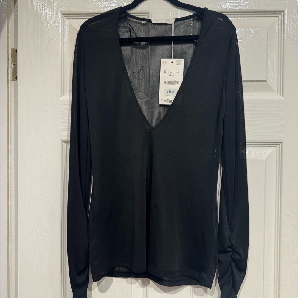 Zara Black Long Sleeve V-Neck Top